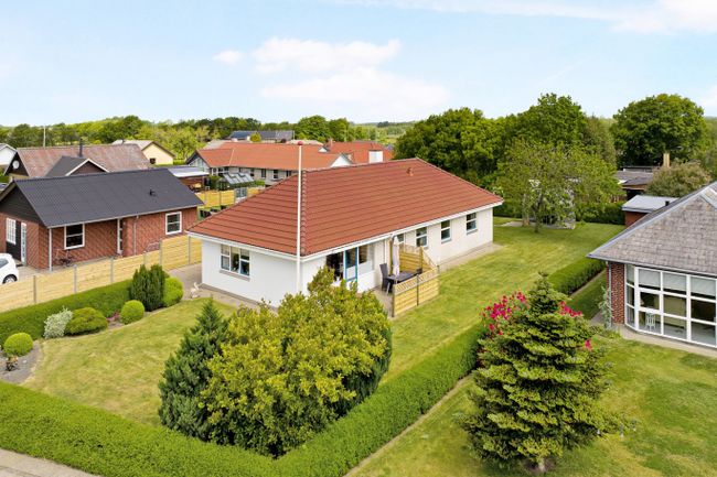 Parkvej 6, Kvong, 6800 Varde